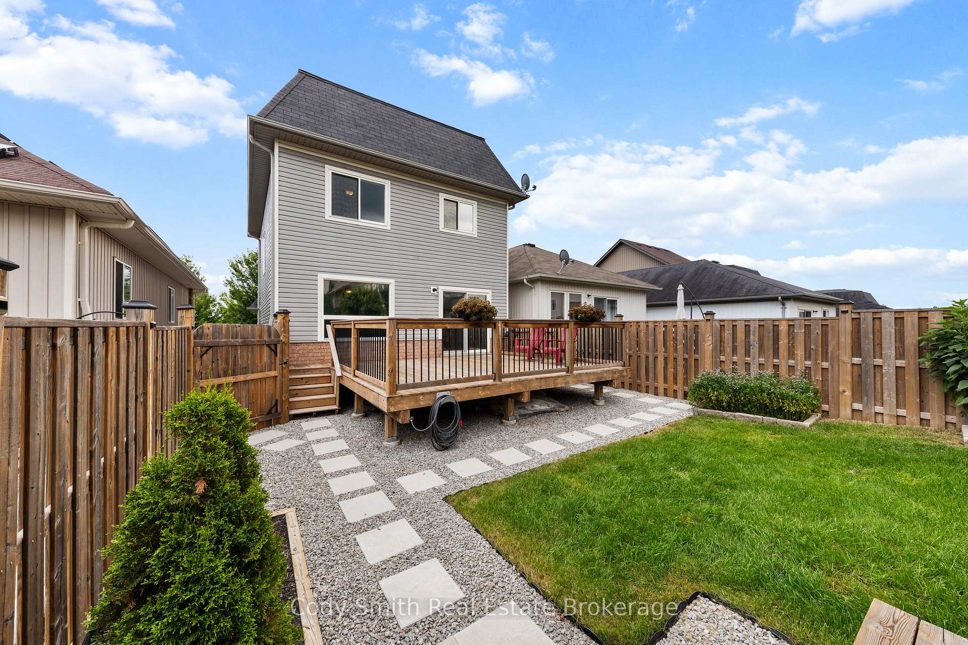 Photo 34 of 88 Pearl Drive, Orillia — HOMEH