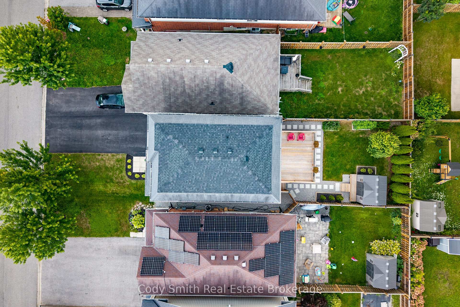 Photo 37 of 88 Pearl Drive, Orillia — HOMEH