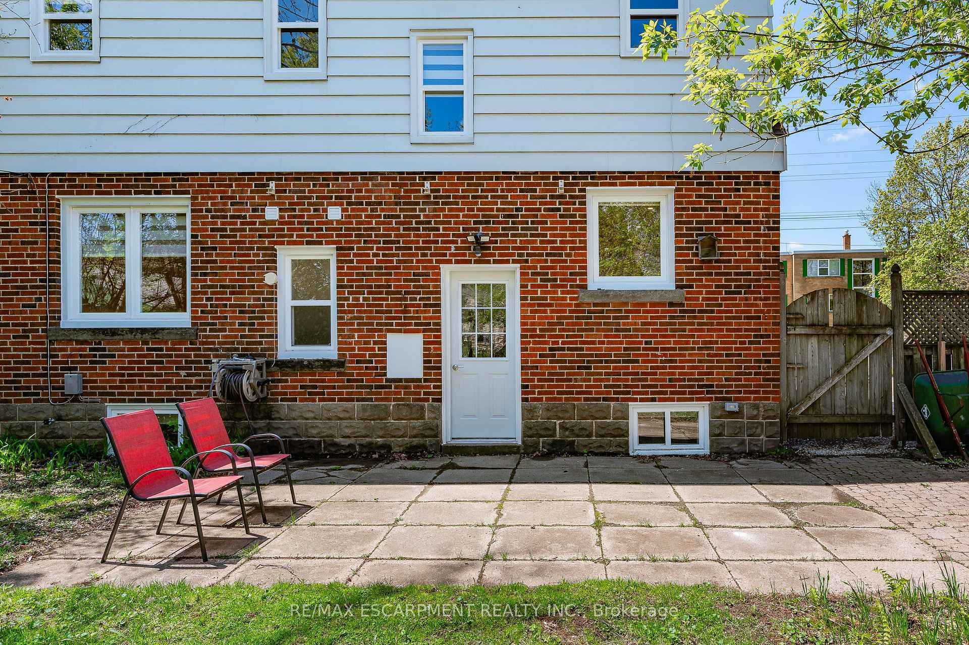 Photo 28 of 723 Hager Avenue, Burlington, Brant — HOMEH
