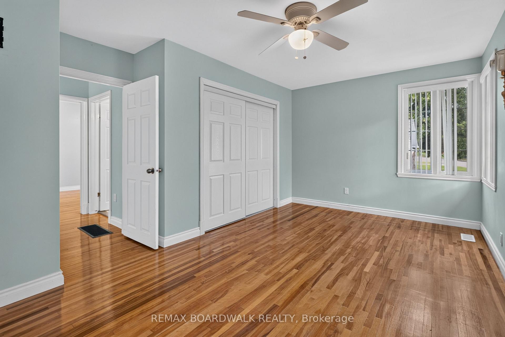 Photo 23 of 583 Donald Street, Ottawa, Overbrook/Castle Heights — HOMEH