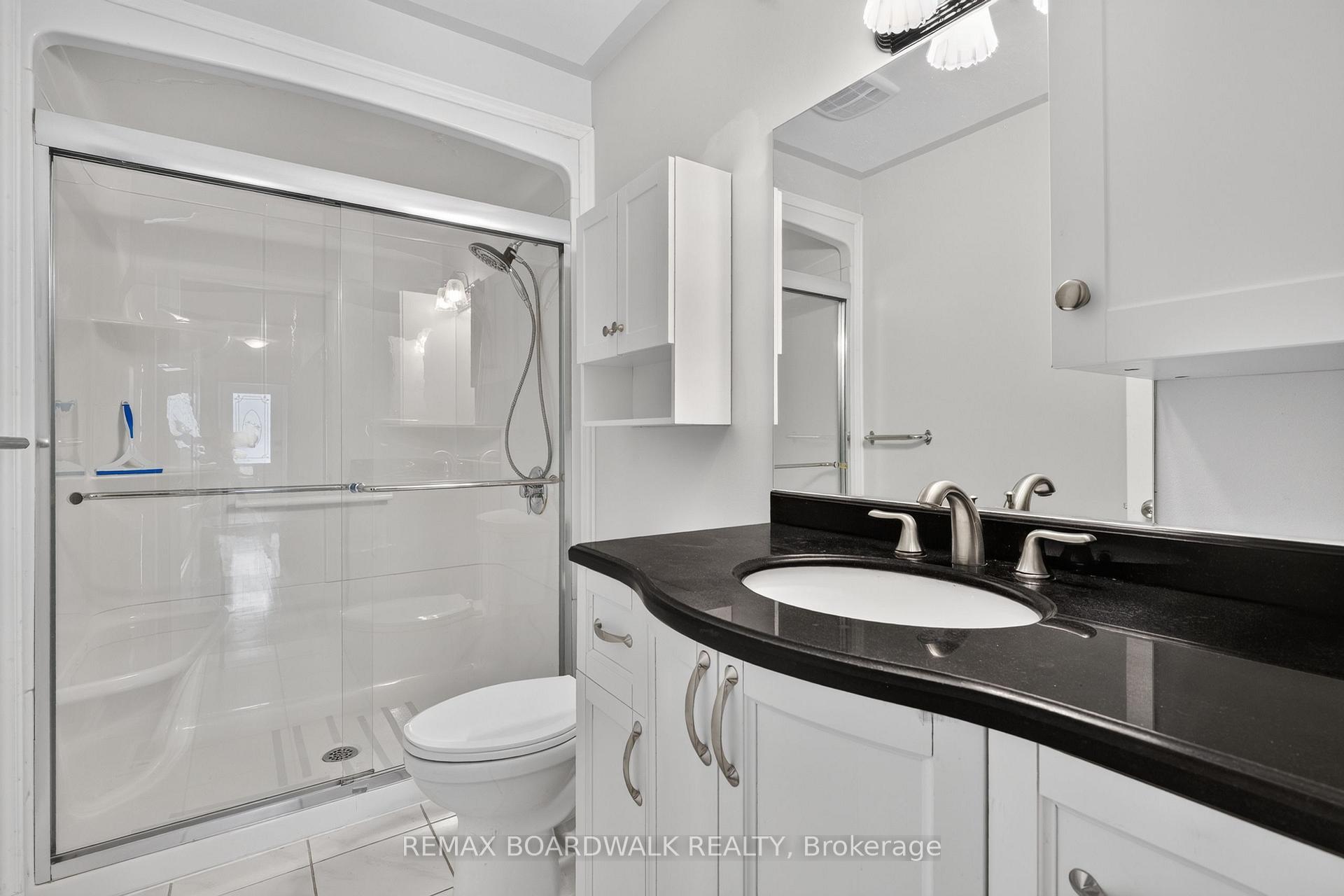 Photo 27 of 583 Donald Street, Ottawa, Overbrook/Castle Heights — HOMEH
