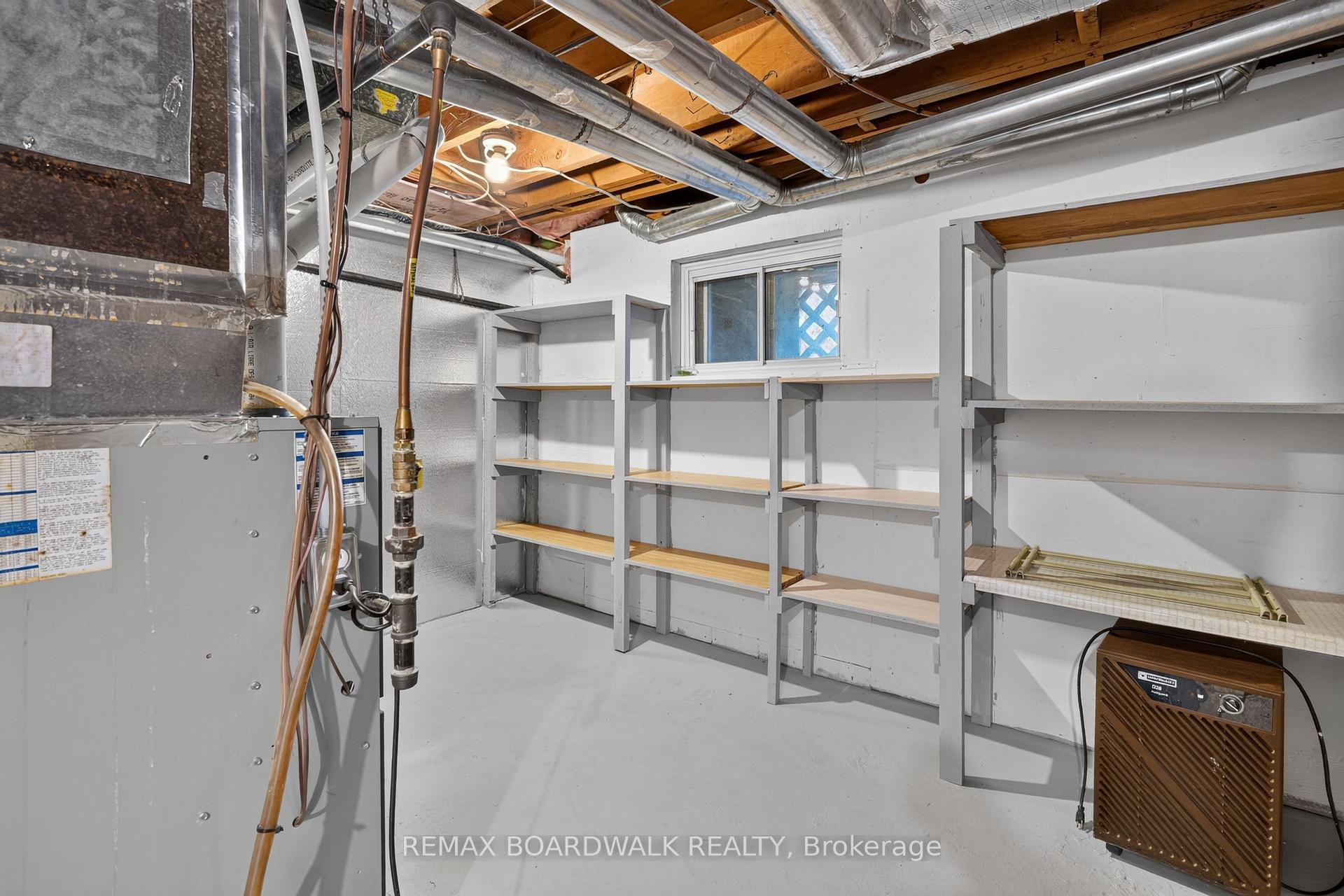 Photo 40 of 583 Donald Street, Ottawa, Overbrook/Castle Heights — HOMEH