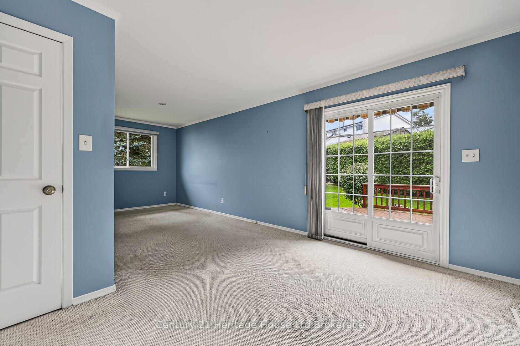 Photo 4 of 27 Silcox Place, Woodstock, Woodstock - North — HOMEH