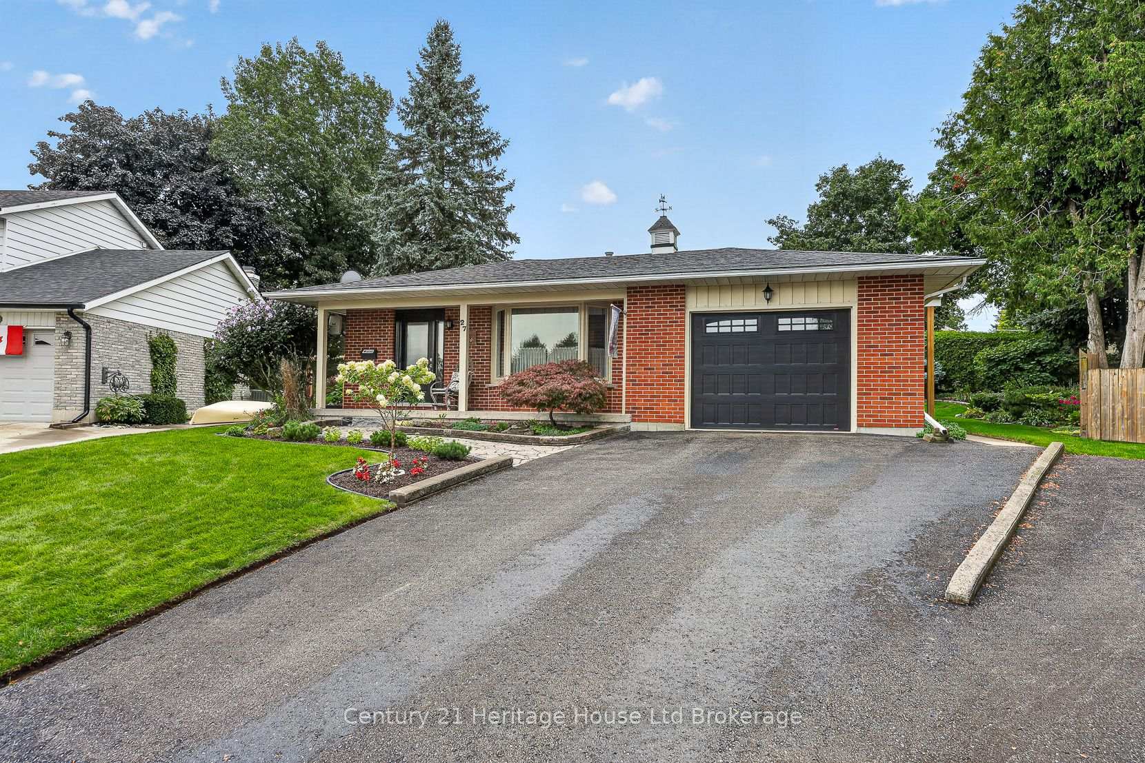Photo 16 of 27 Silcox Place, Woodstock, Woodstock - North — HOMEH
