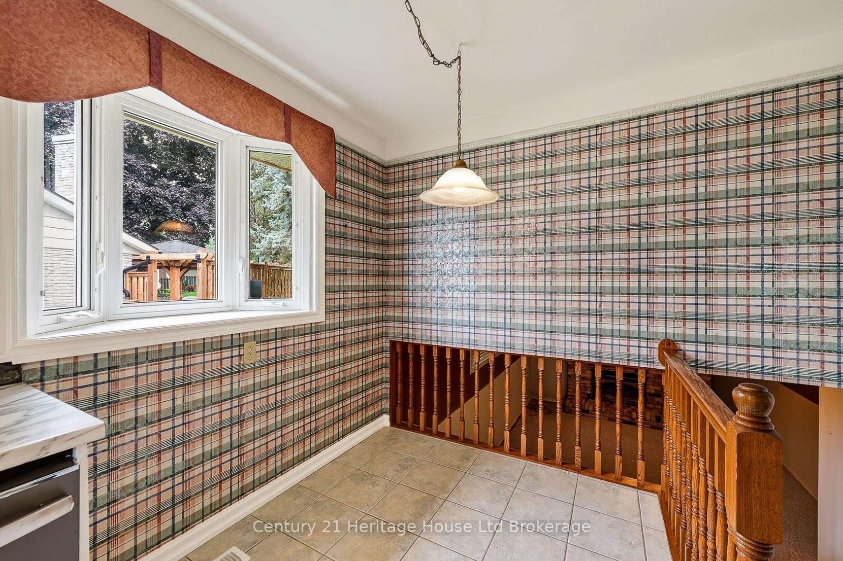 Photo 22 of 27 Silcox Place, Woodstock, Woodstock - North — HOMEH