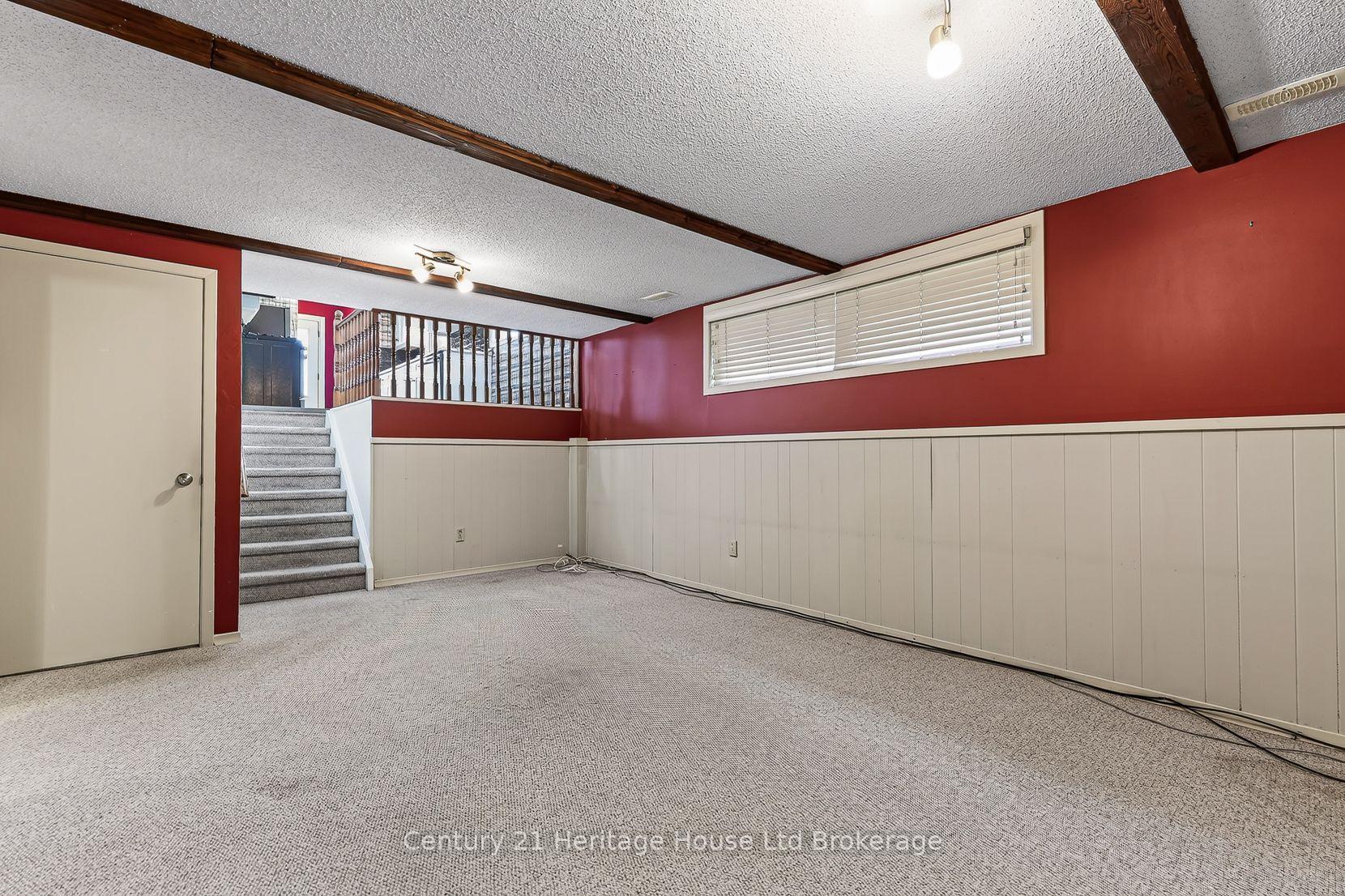 Photo 31 of 27 Silcox Place, Woodstock, Woodstock - North — HOMEH