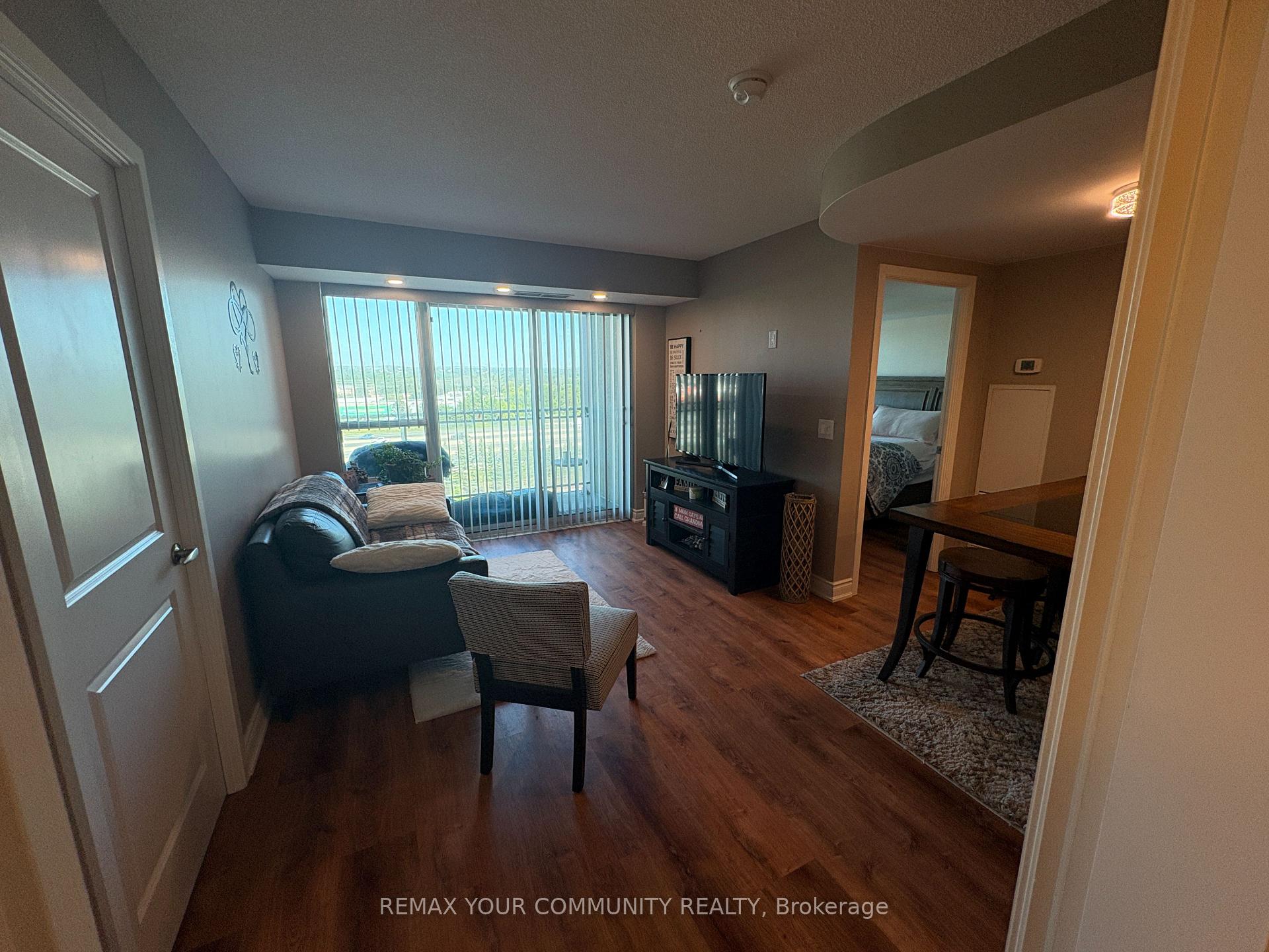 Photo 5 of Unit 604, 1235 Bayly Street, Pickering, Bay Ridges — HOMEH