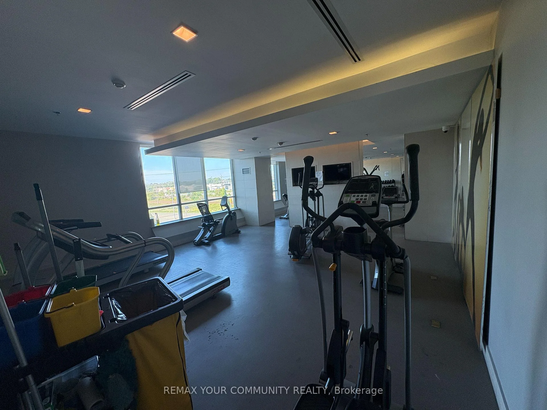 Photo 17 of Unit 604, 1235 Bayly Street, Pickering, Bay Ridges — HOMEH