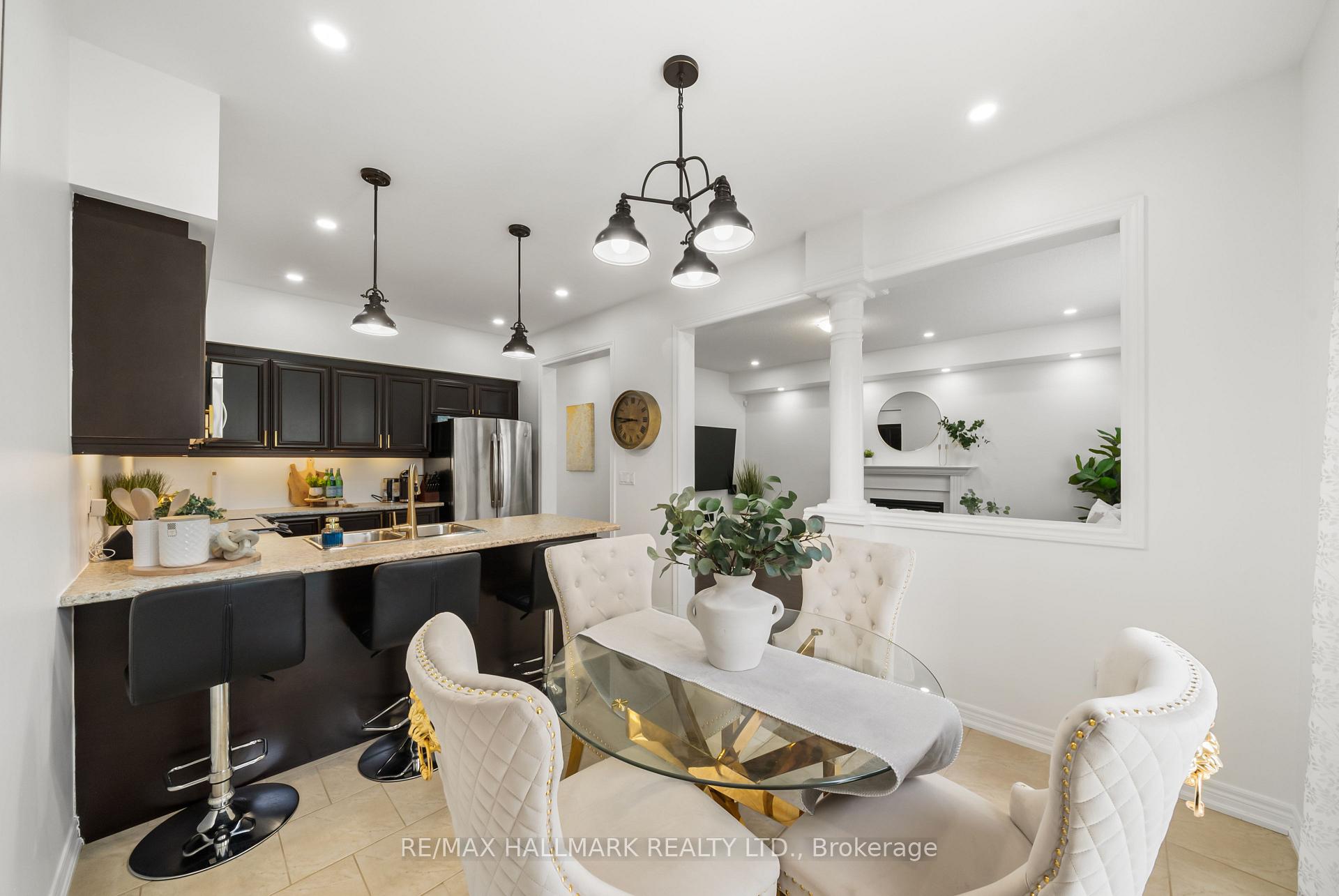 Photo 10 of 152 Mcdonald Crescent, Clarington, Newcastle — HOMEH