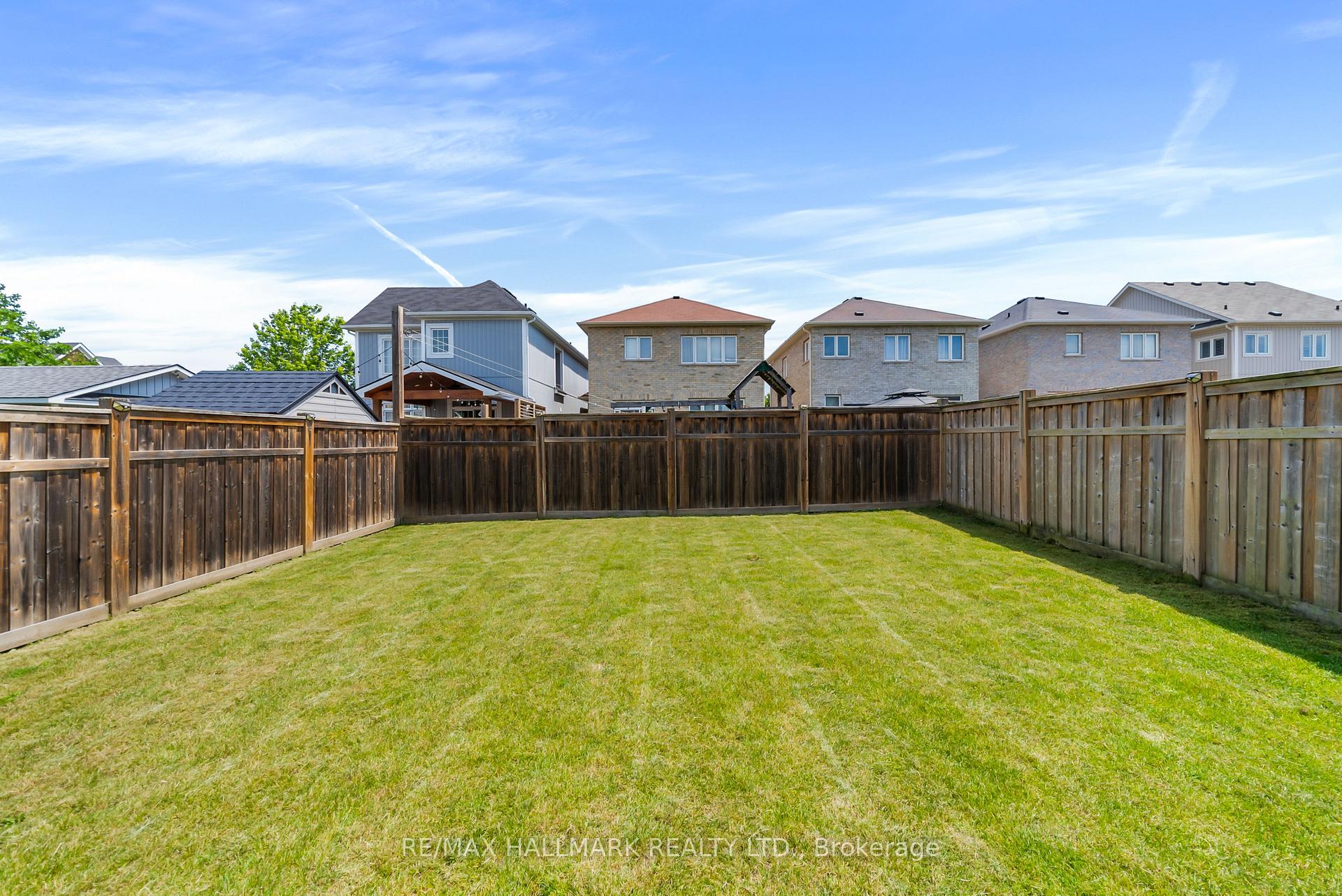 Photo 34 of 152 Mcdonald Crescent, Clarington, Newcastle — HOMEH