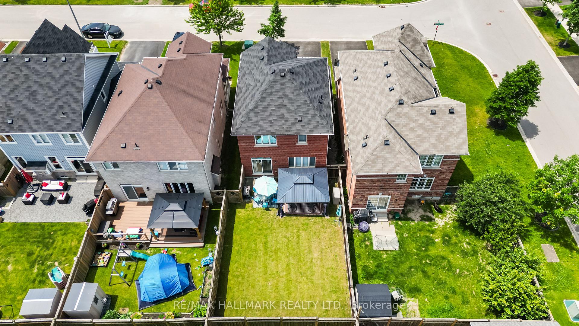Photo 39 of 152 Mcdonald Crescent, Clarington, Newcastle — HOMEH