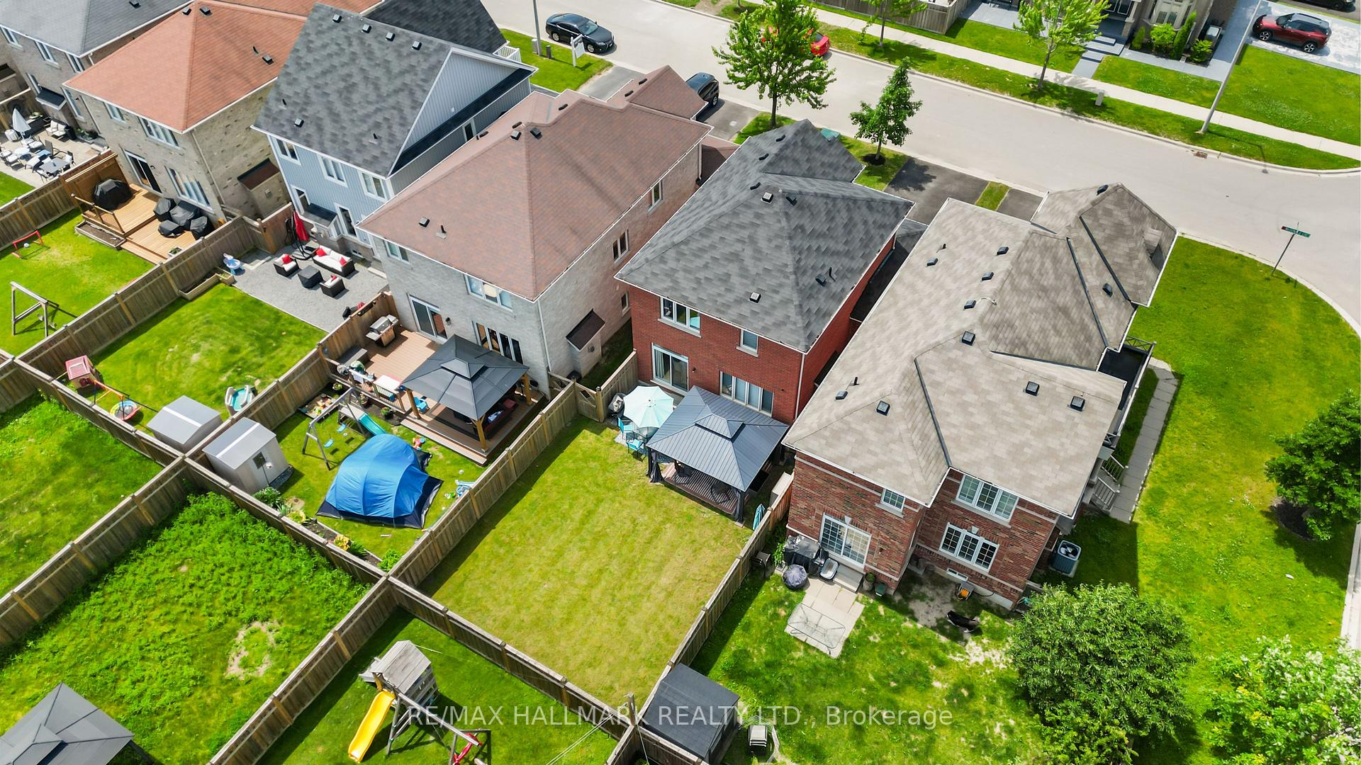 Photo 40 of 152 Mcdonald Crescent, Clarington, Newcastle — HOMEH