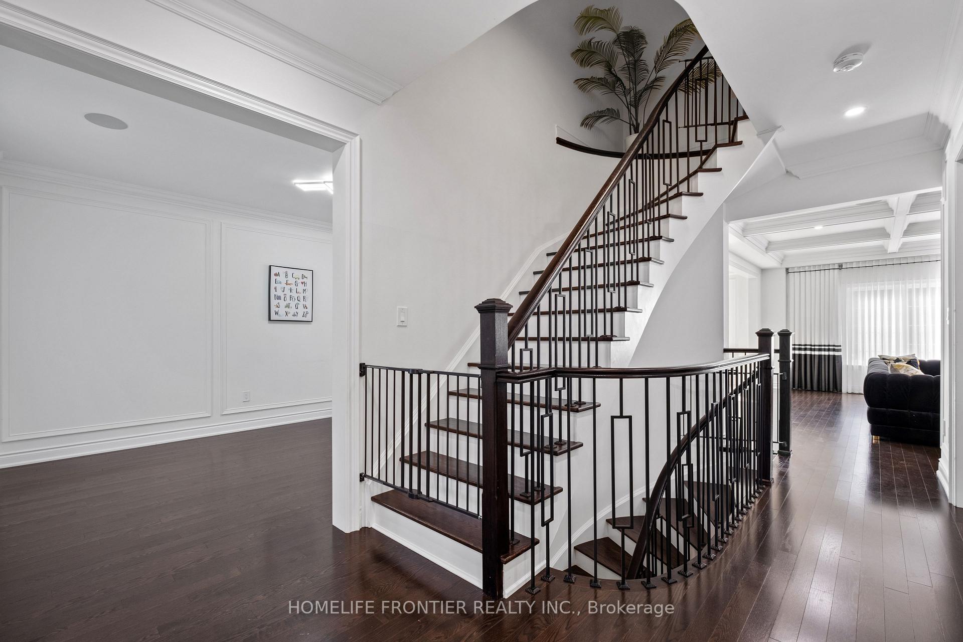 Photo 5 of 1195 Shore Acres Drive, Innisfil, Gilford — HOMEH