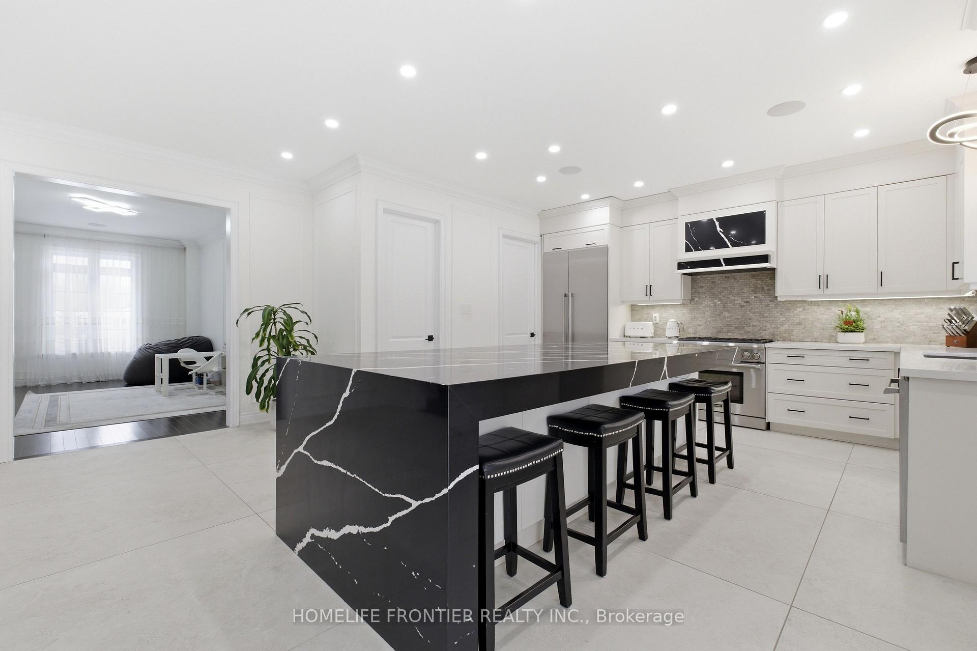 Photo 15 of 1195 Shore Acres Drive, Innisfil, Gilford — HOMEH