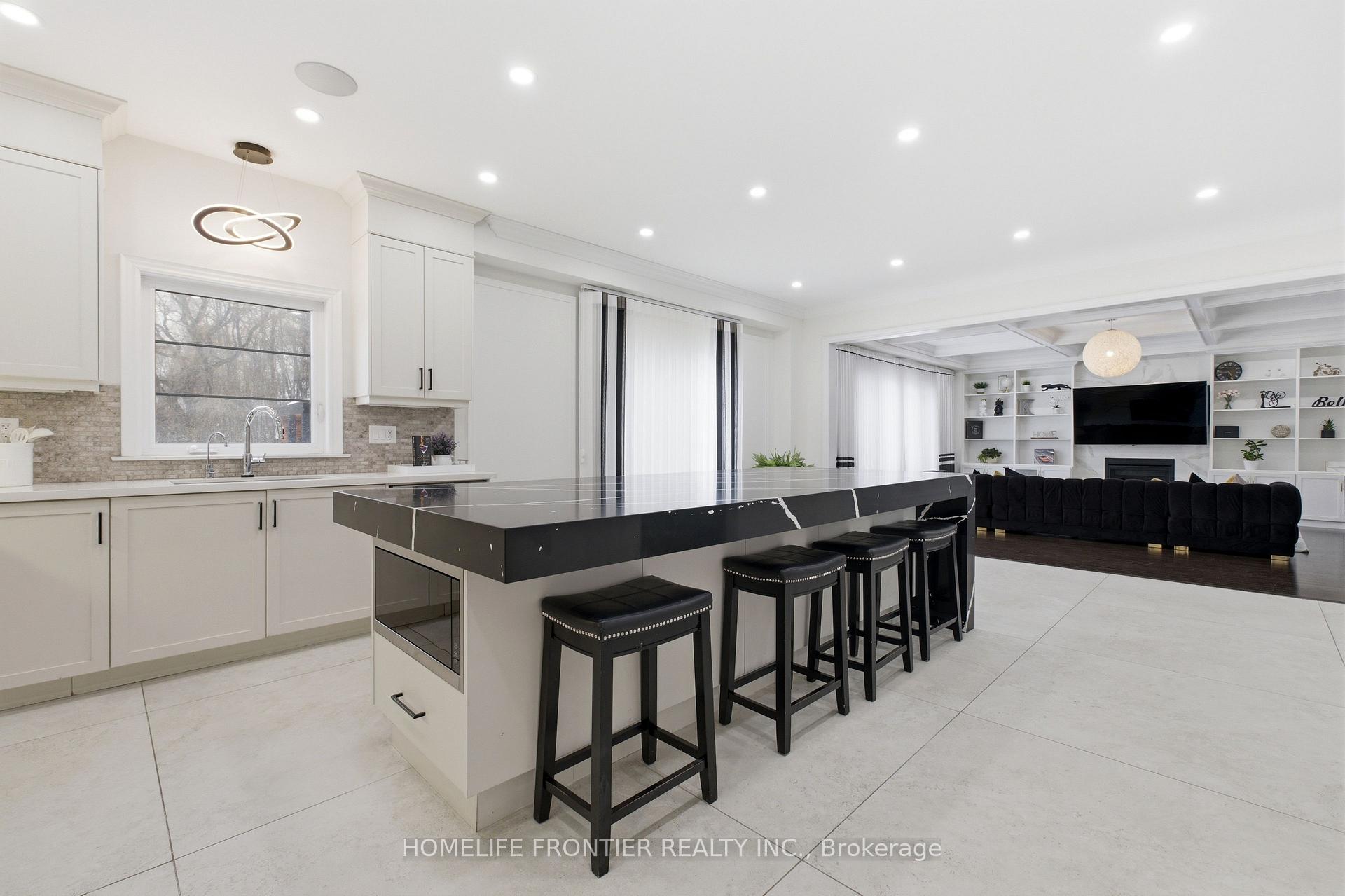 Photo 19 of 1195 Shore Acres Drive, Innisfil, Gilford — HOMEH
