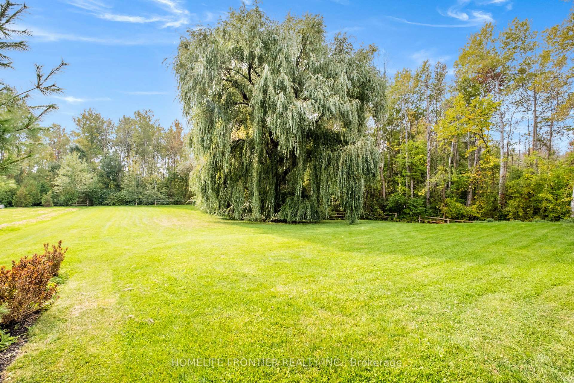 Photo 40 of 1195 Shore Acres Drive, Innisfil, Gilford — HOMEH