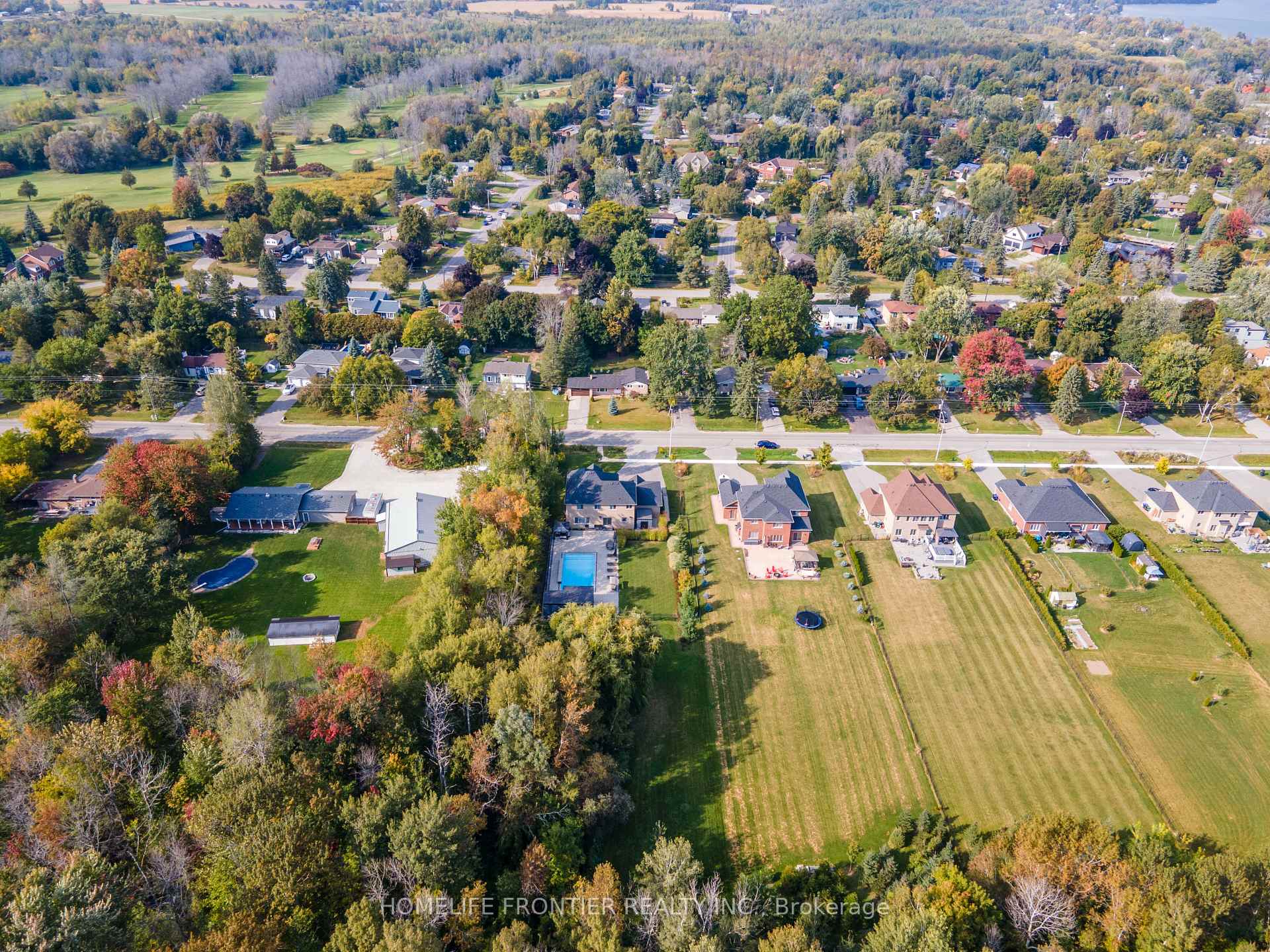 Photo 42 of 1195 Shore Acres Drive, Innisfil, Gilford — HOMEH