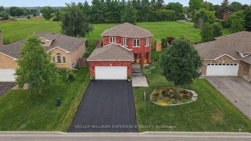 Photo 1 of 30 Nash Avenue, Springwater, Elmvale — HOMEH
