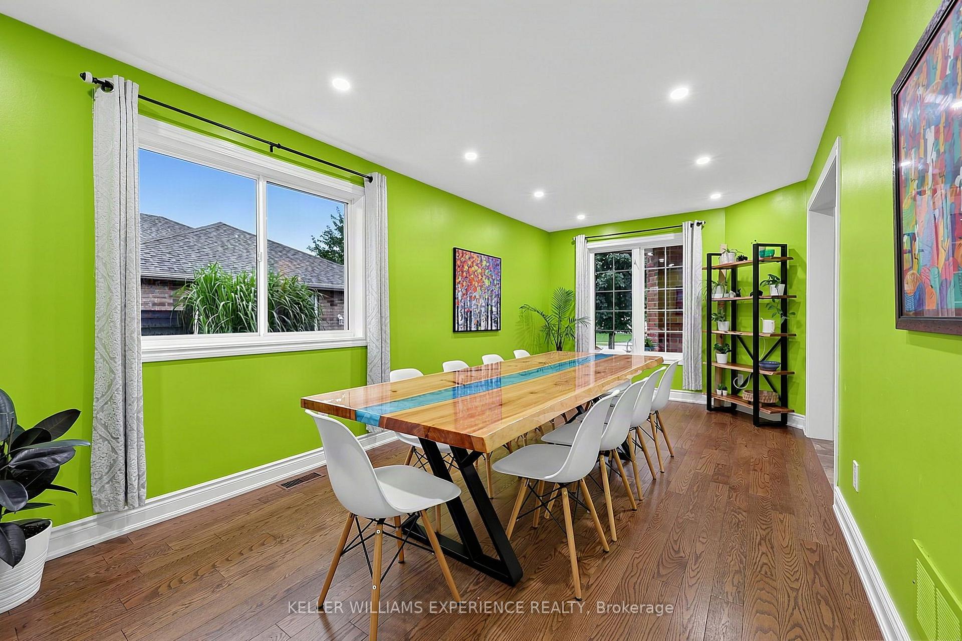 Photo 19 of 30 Nash Avenue, Springwater, Elmvale — HOMEH