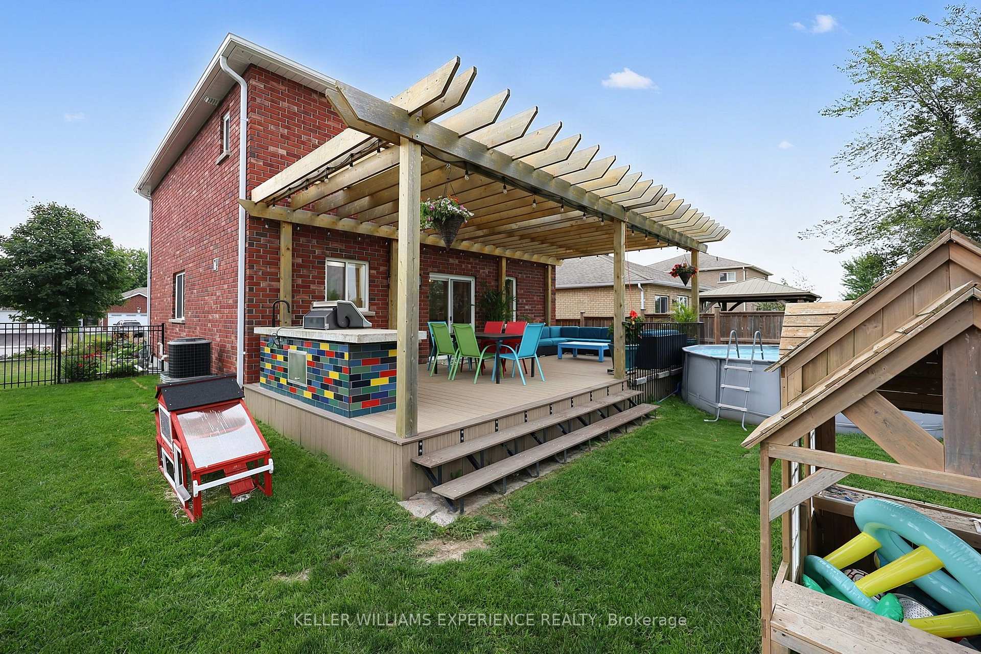 Photo 45 of 30 Nash Avenue, Springwater, Elmvale — HOMEH