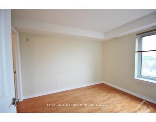 Photo 9 of Unit 407, 314 Central Park Drive, Ottawa, Central Park — HOMEH