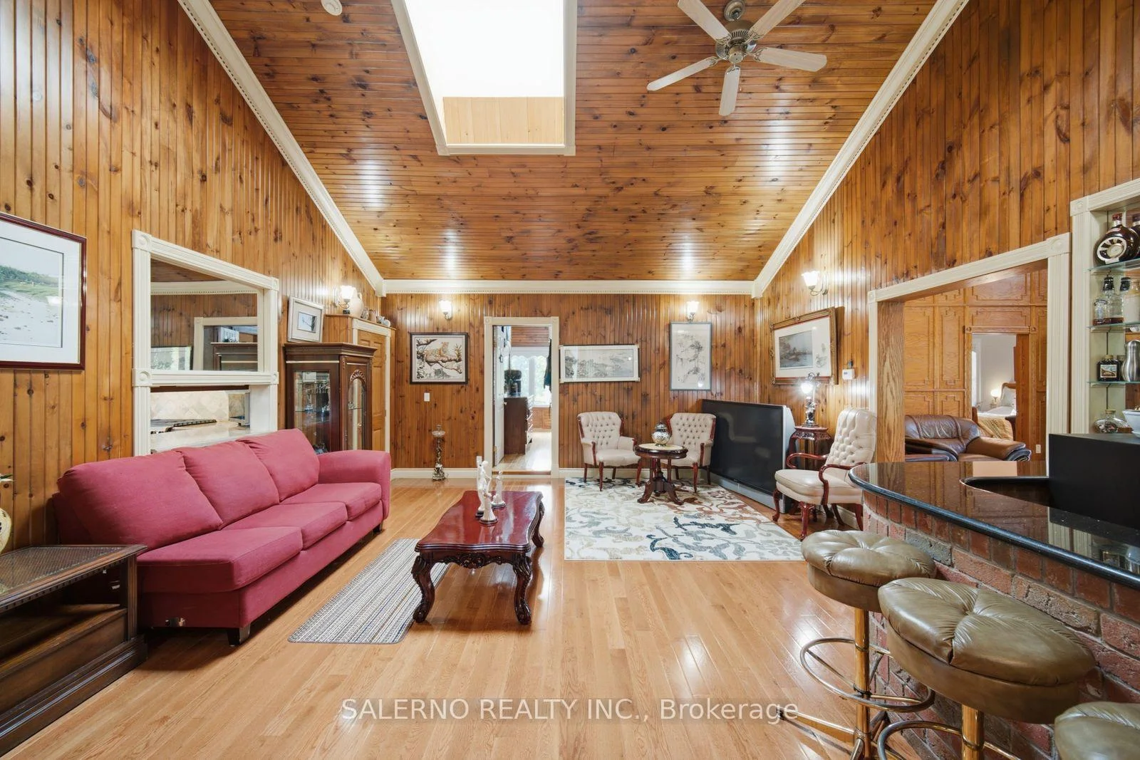 Photo 15 of 48 Aird Court, Georgina, Baldwin — HOMEH