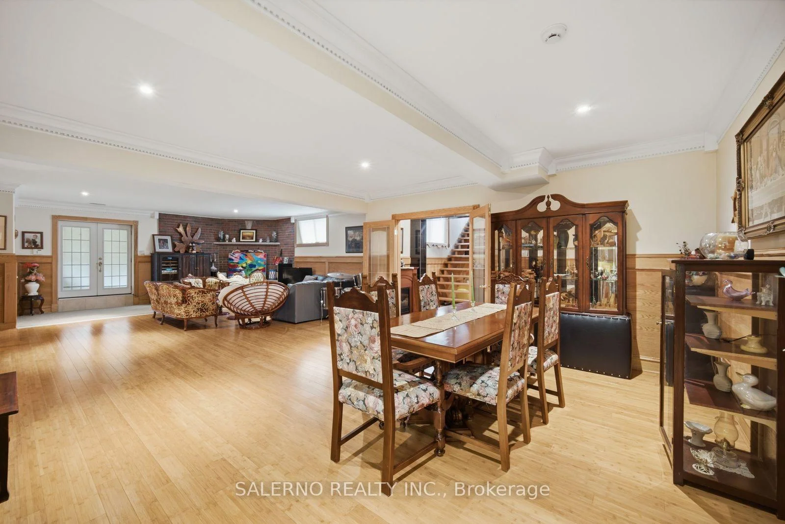 Photo 34 of 48 Aird Court, Georgina, Baldwin — HOMEH