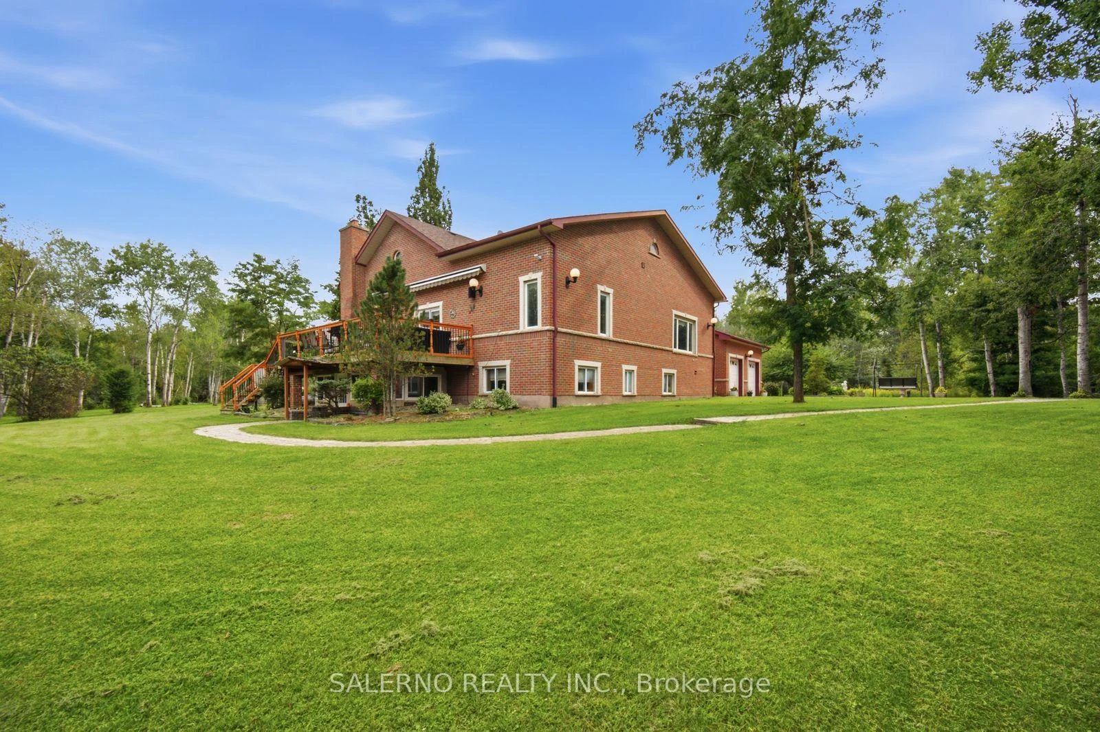 Photo 40 of 48 Aird Court, Georgina, Baldwin — HOMEH