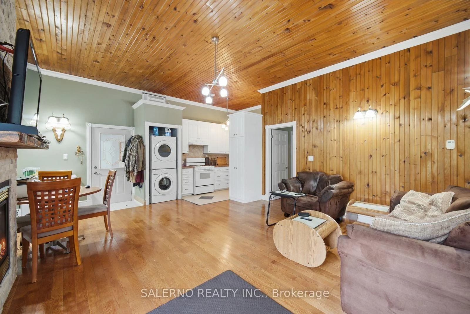 Photo 46 of 48 Aird Court, Georgina, Baldwin — HOMEH