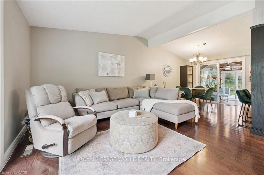 Photo 8 of 100 Forest Hill Drive, Kitchener, Meinzinger — HOMEH