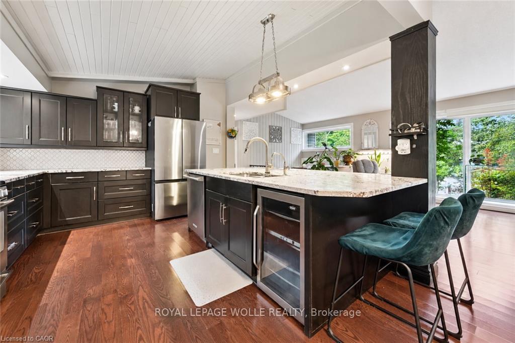 Photo 16 of 100 Forest Hill Drive, Kitchener, Meinzinger — HOMEH