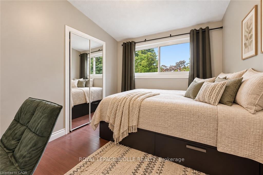 Photo 19 of 100 Forest Hill Drive, Kitchener, Meinzinger — HOMEH