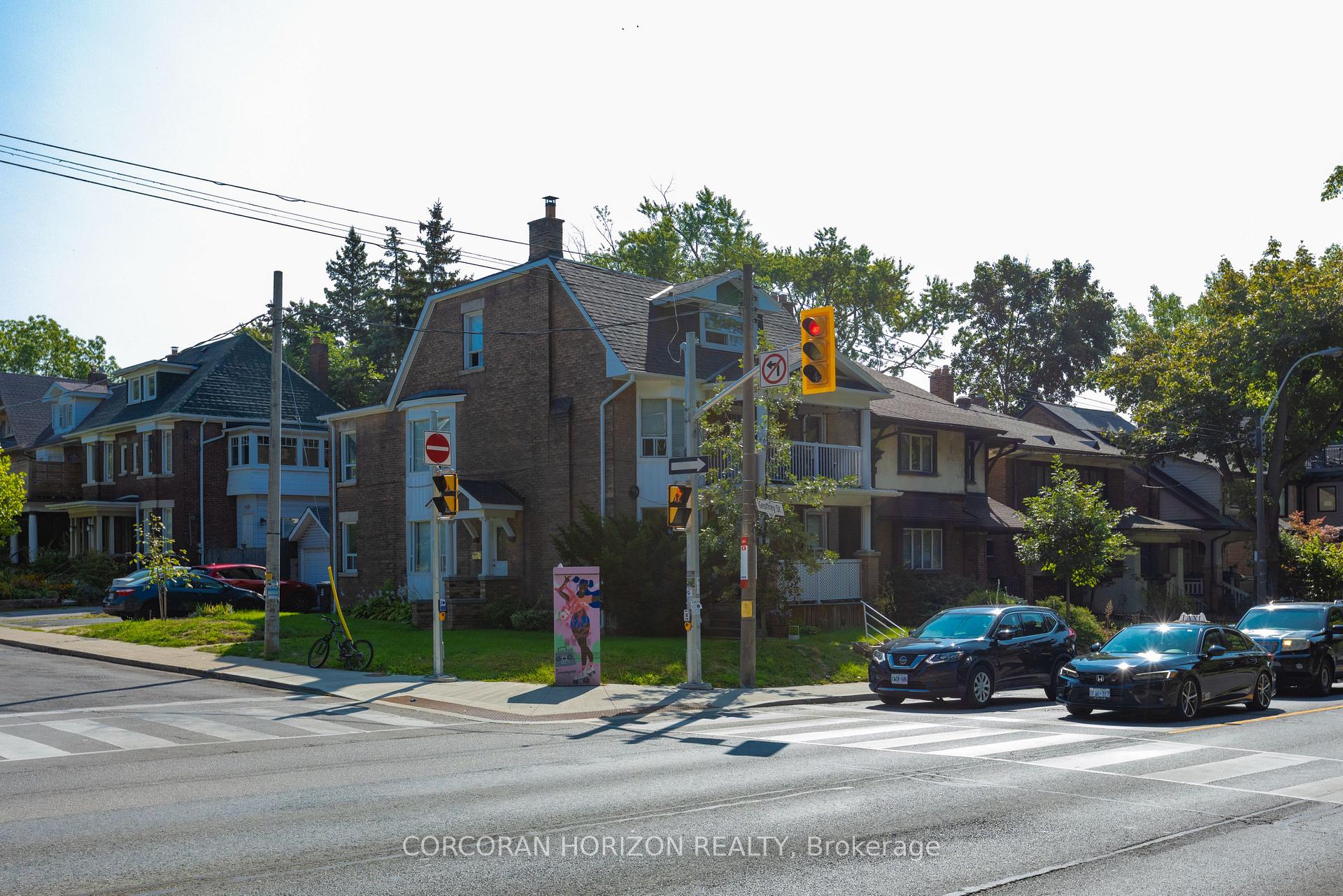 Photo 4 of 355 Parkside Drive, Toronto, High Park-Swansea — HOMEH