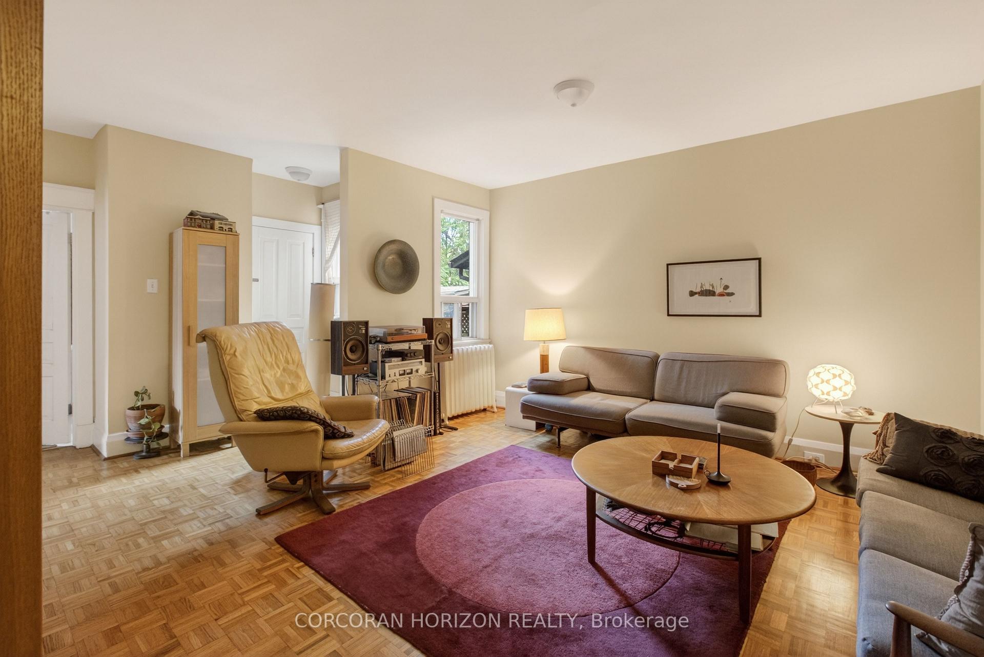 Photo 12 of 355 Parkside Drive, Toronto, High Park-Swansea — HOMEH