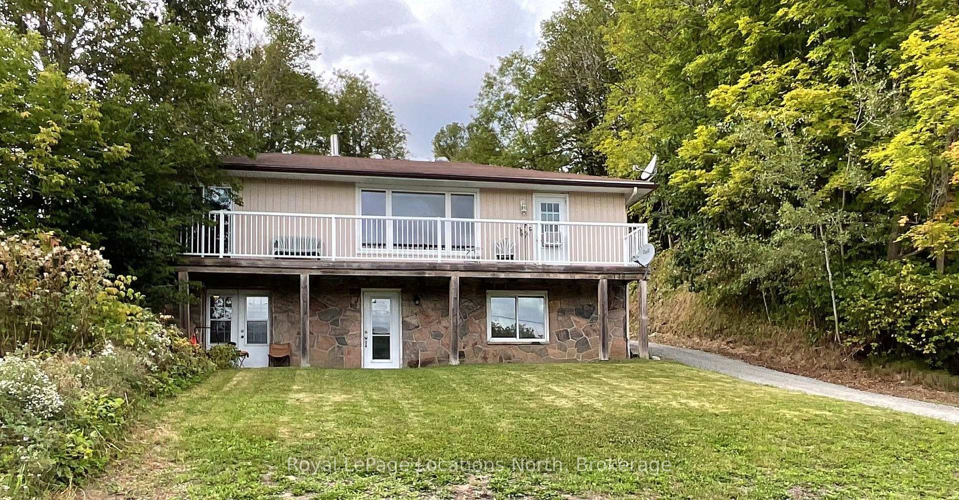 Photo of 143 Ryerson Crescent