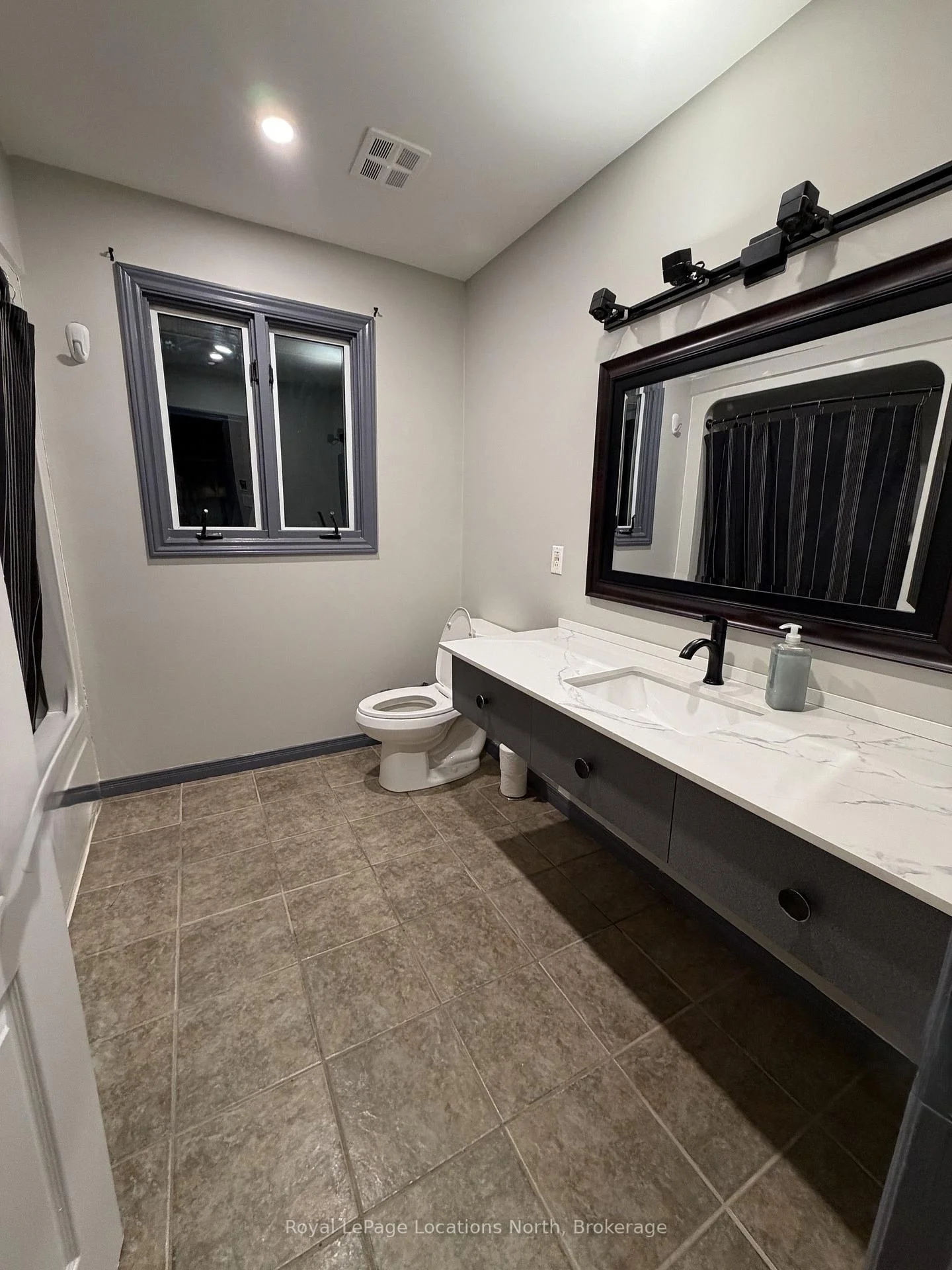 Photo 42 of 143 Ryerson Crescent, Burk's Falls — HOMEH