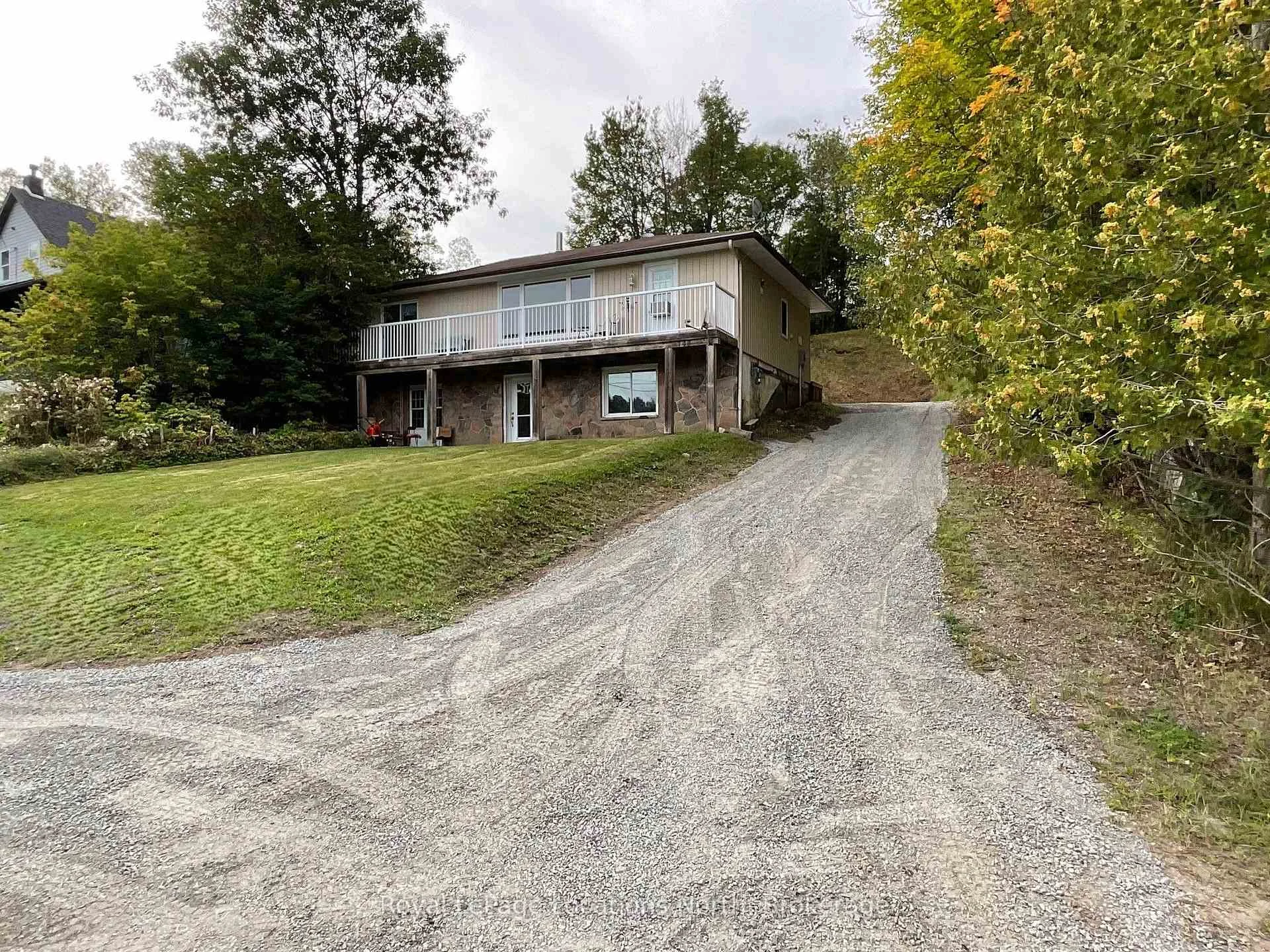 Photo 2 of 143 Ryerson Crescent, Burk's Falls — HOMEH