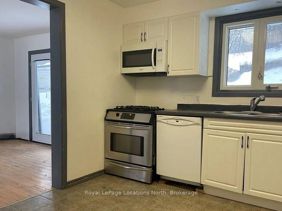 Photo 19 of 143 Ryerson Crescent, Burk's Falls — HOMEH