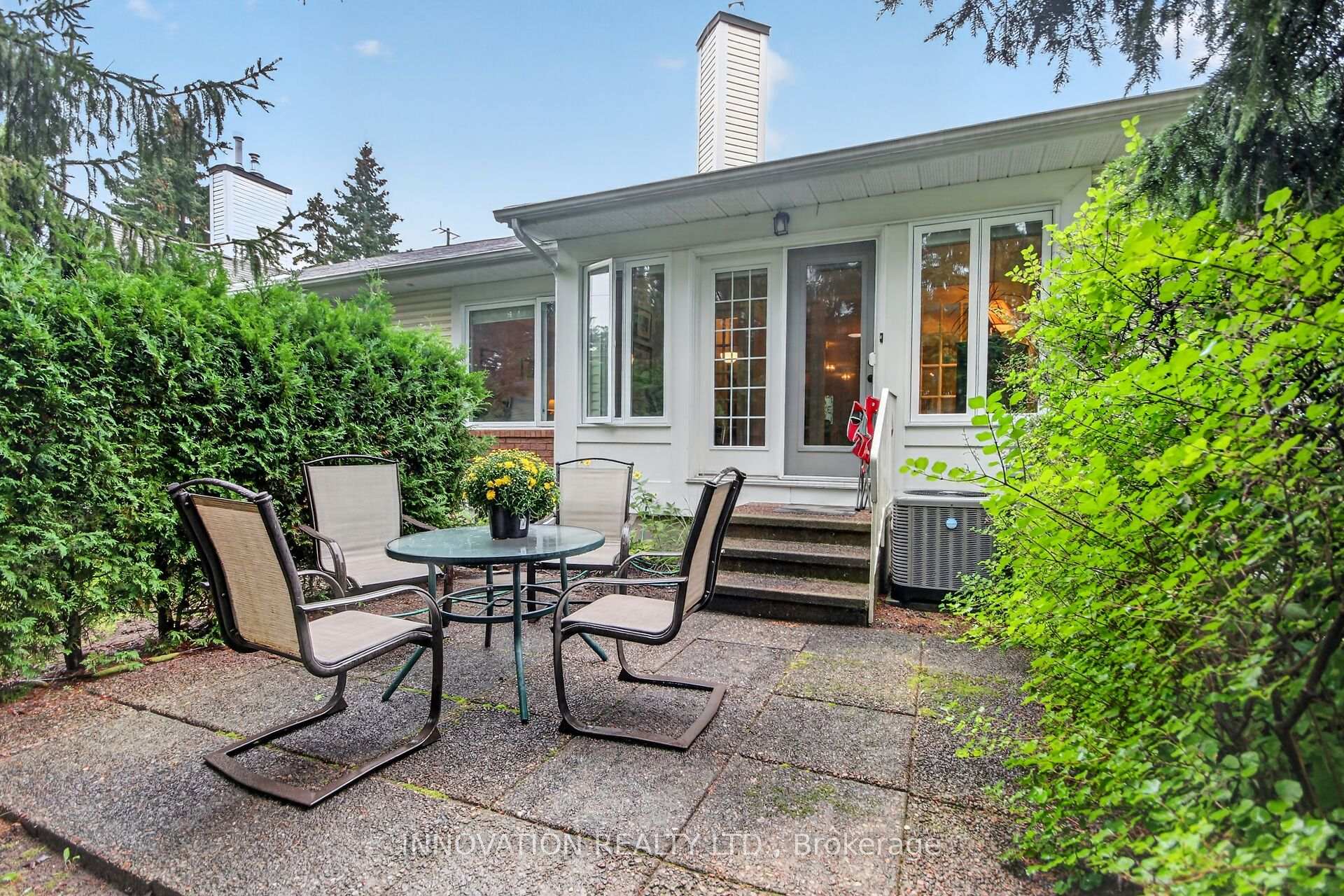 Photo 5 of 16 Heather Glen Court, Ottawa, Stittsville (Central) — HOMEH