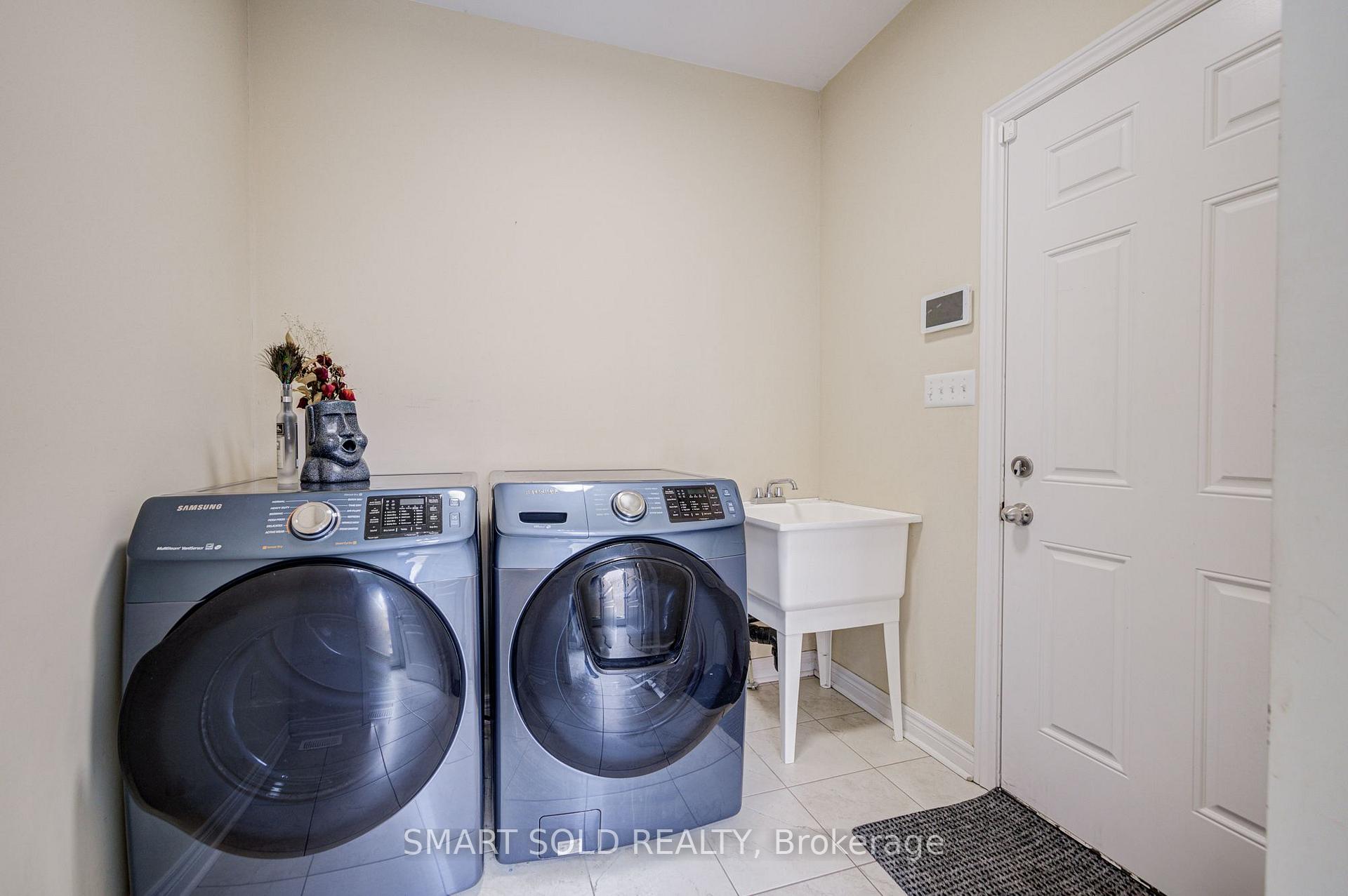 Photo 23 of 9 Portia Street, Markham, Cornell — HOMEH