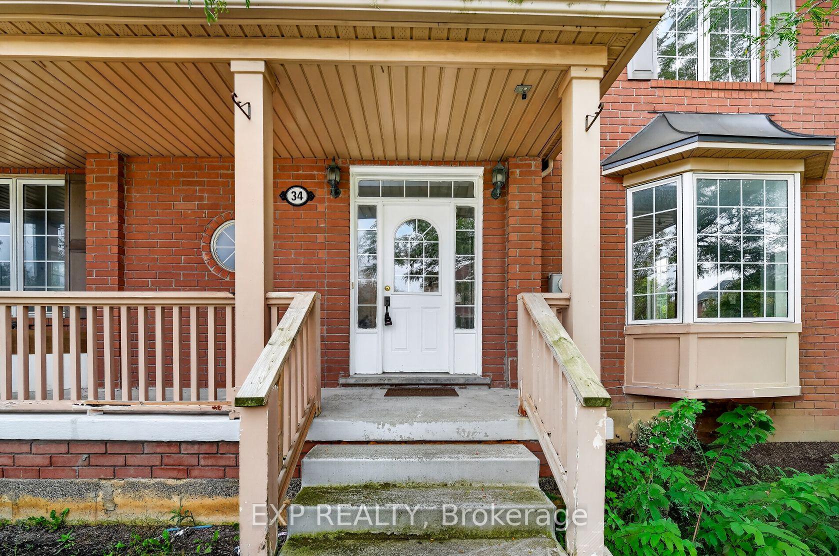 Photo 2 of 34 Cogswell Crescent N, Brampton, Vales of Castlemore — HOMEH