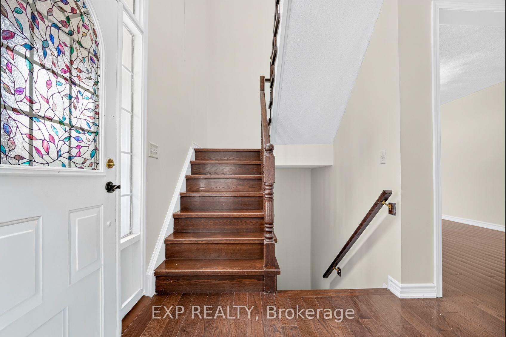 Photo 14 of 34 Cogswell Crescent N, Brampton, Vales of Castlemore — HOMEH