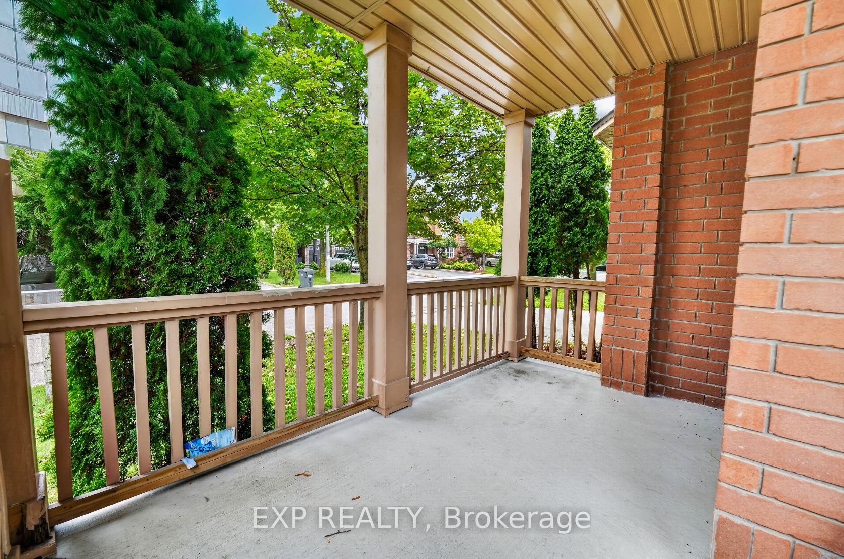 Photo 47 of 34 Cogswell Crescent N, Brampton, Vales of Castlemore — HOMEH