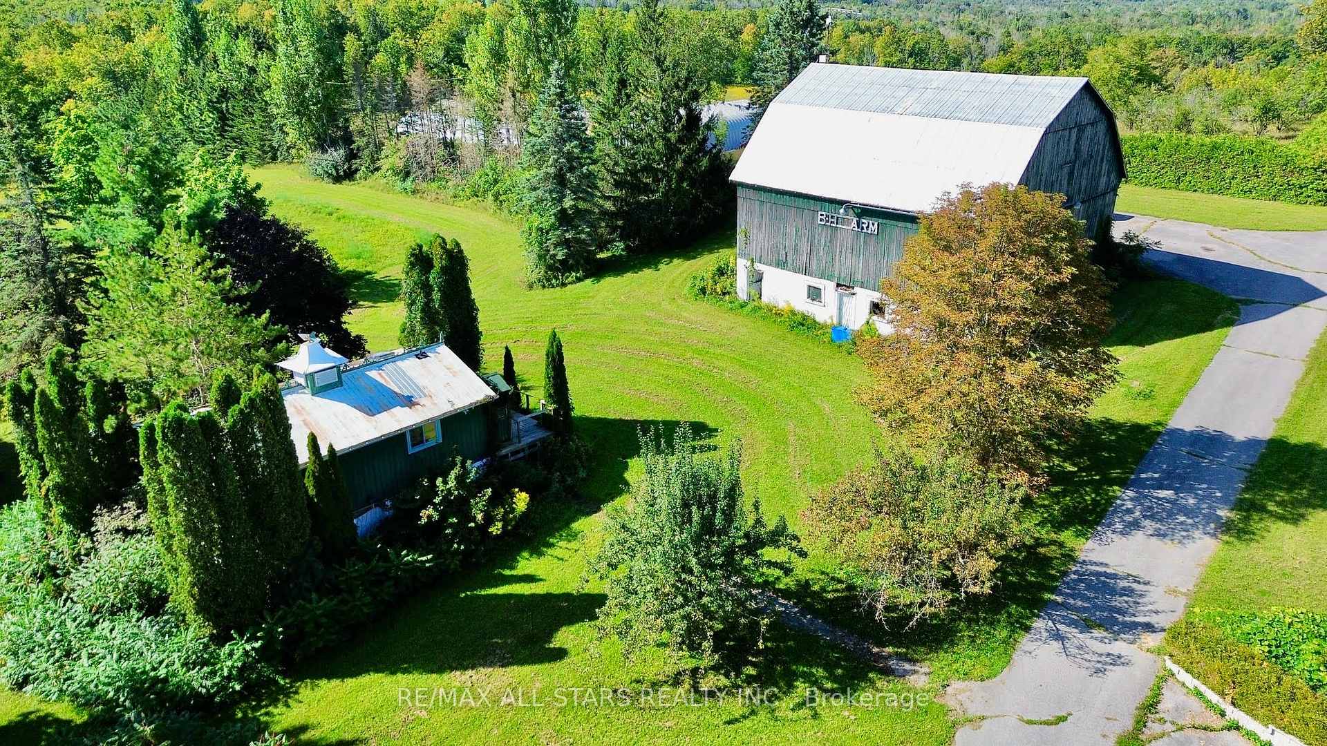 Photo 3 of 14200 Sideroad 18, Brock, Rural Brock — HOMEH