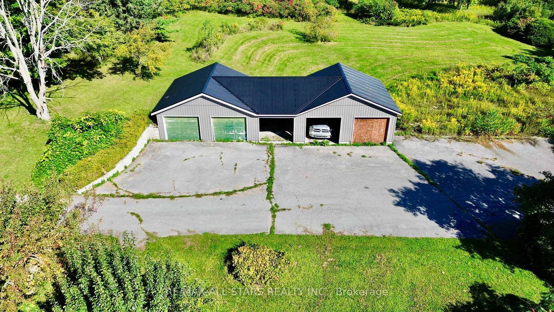 Photo 16 of 14200 Sideroad 18, Brock, Rural Brock — HOMEH