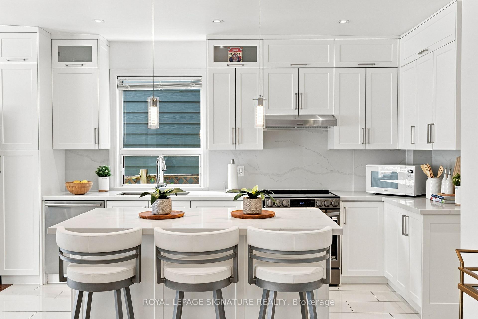 Photo 9 of 35 Regal Road, Toronto, Wychwood — HOMEH