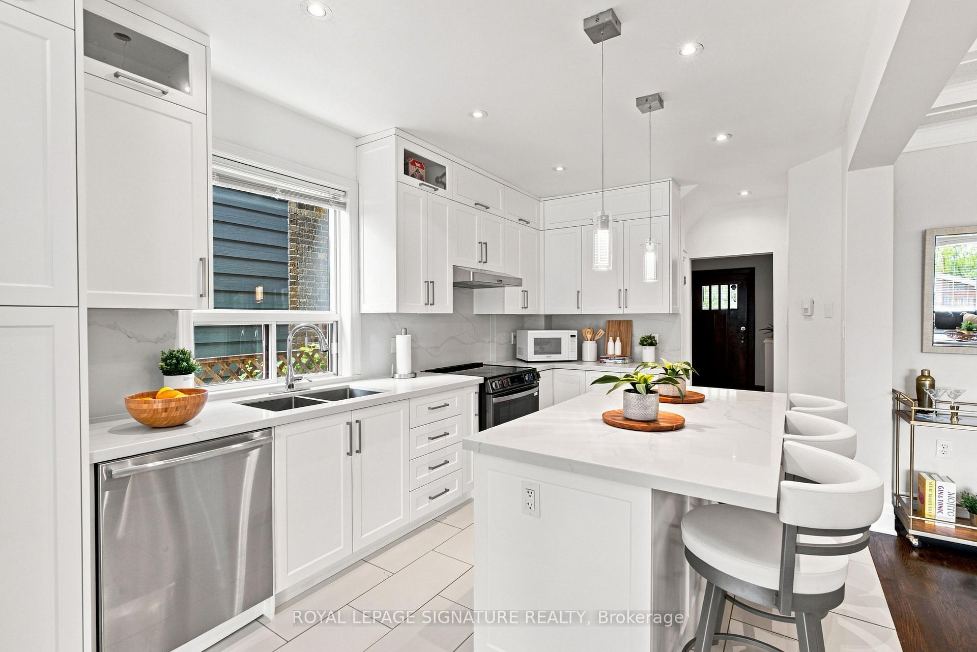Photo 10 of 35 Regal Road, Toronto, Wychwood — HOMEH