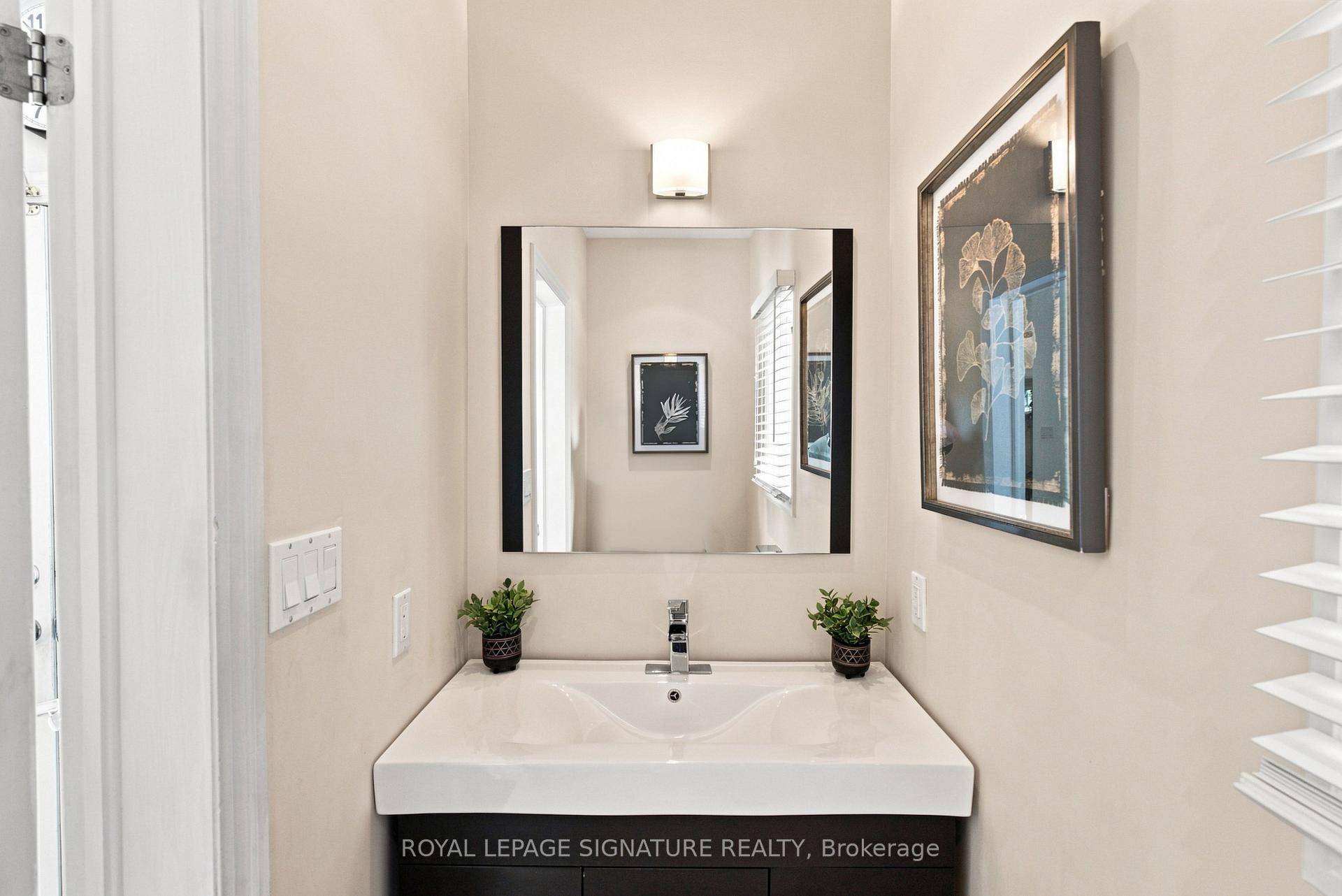 Photo 14 of 35 Regal Road, Toronto, Wychwood — HOMEH