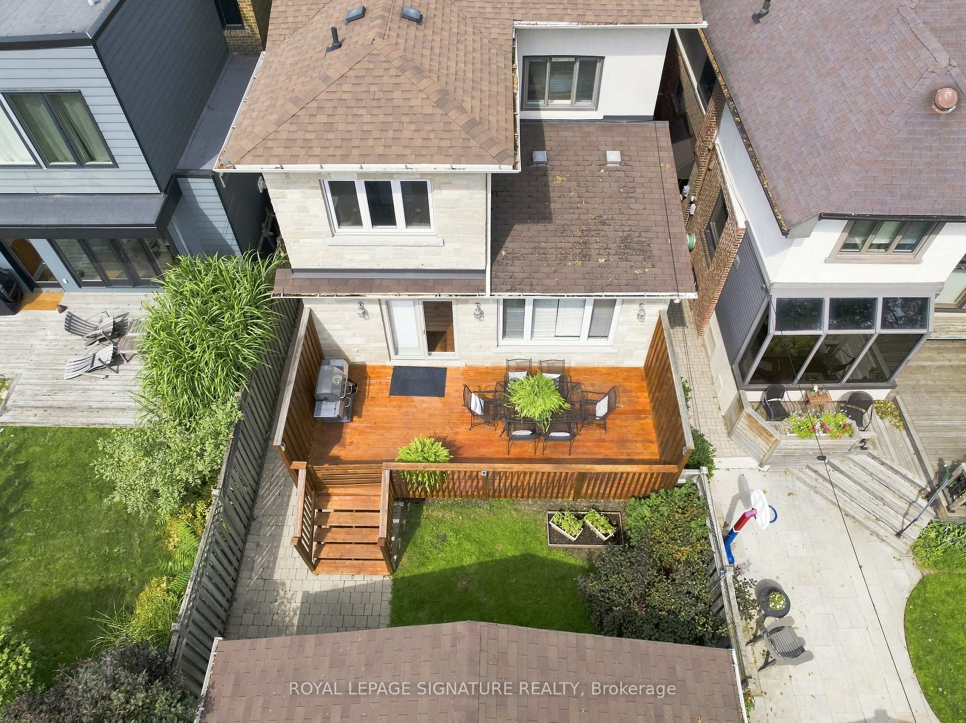 Photo 29 of 35 Regal Road, Toronto, Wychwood — HOMEH
