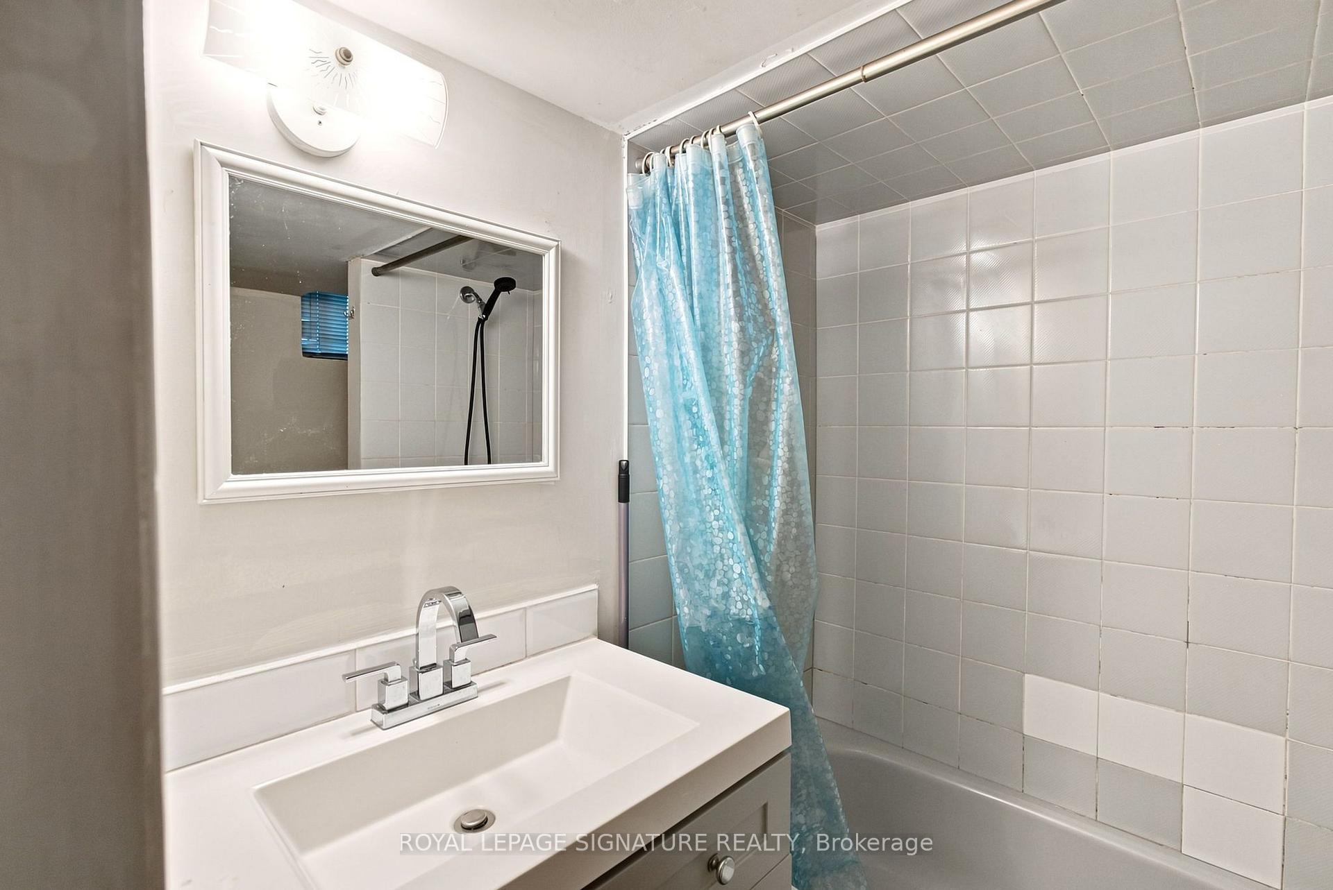 Photo 34 of 35 Regal Road, Toronto, Wychwood — HOMEH